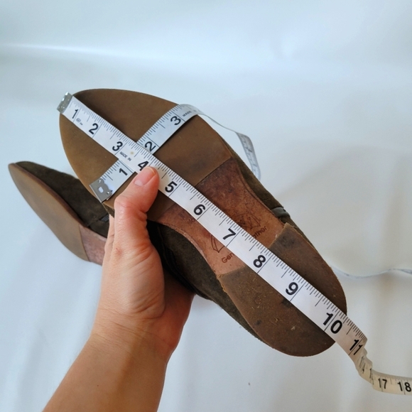 ITALEAU Waterproof Genuine Leather Studded Booties Sz 37 6.5 - Picture 13 of 14